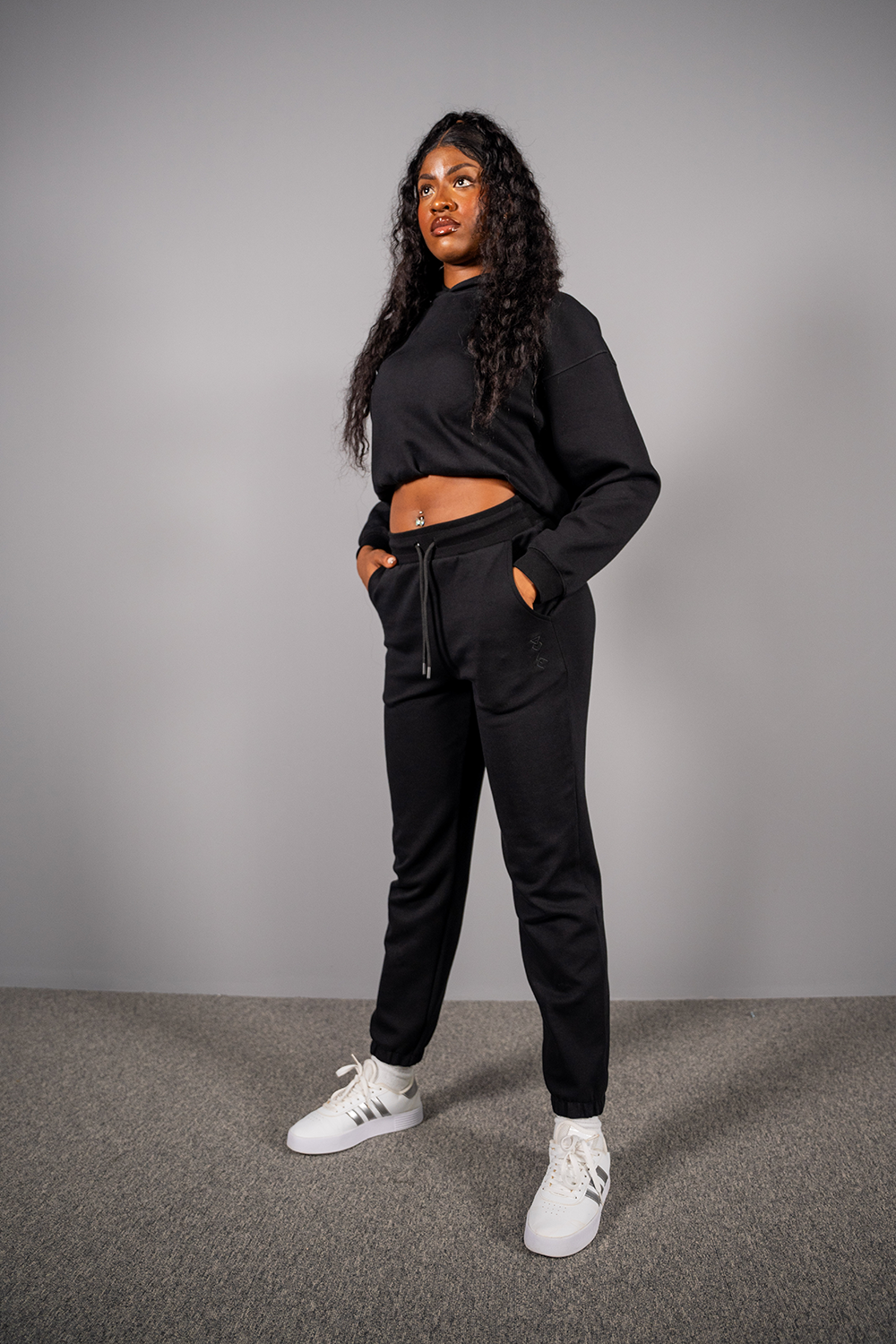 THE women's black fit sweatpants - do we