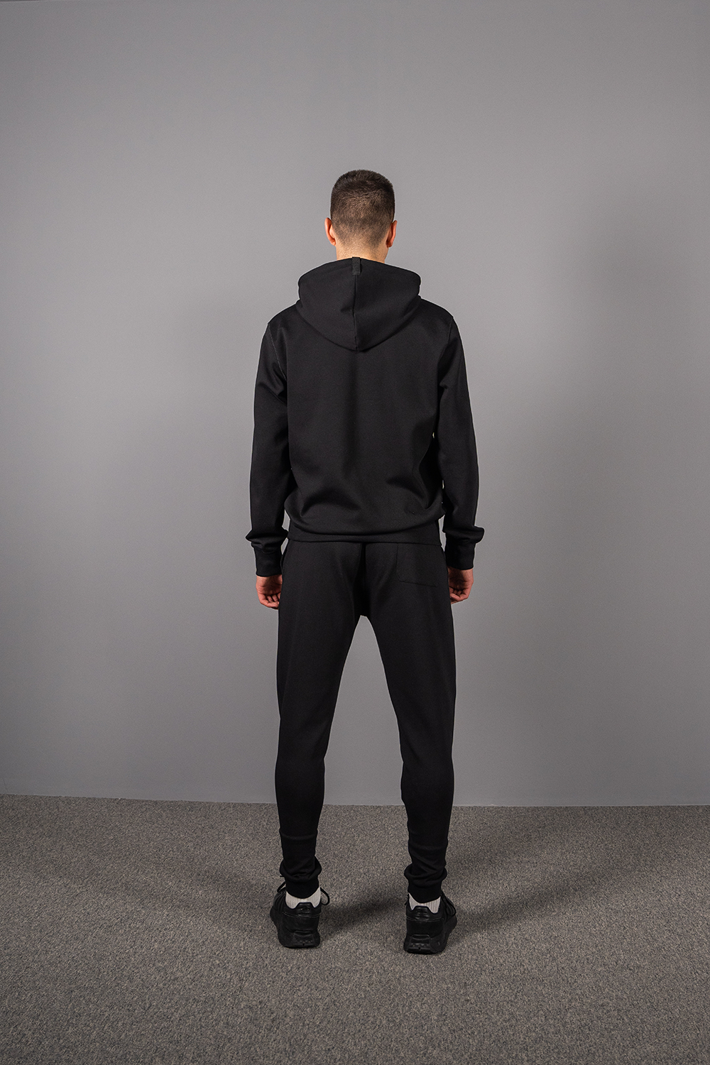 THE men's fit black sweatpants - do we