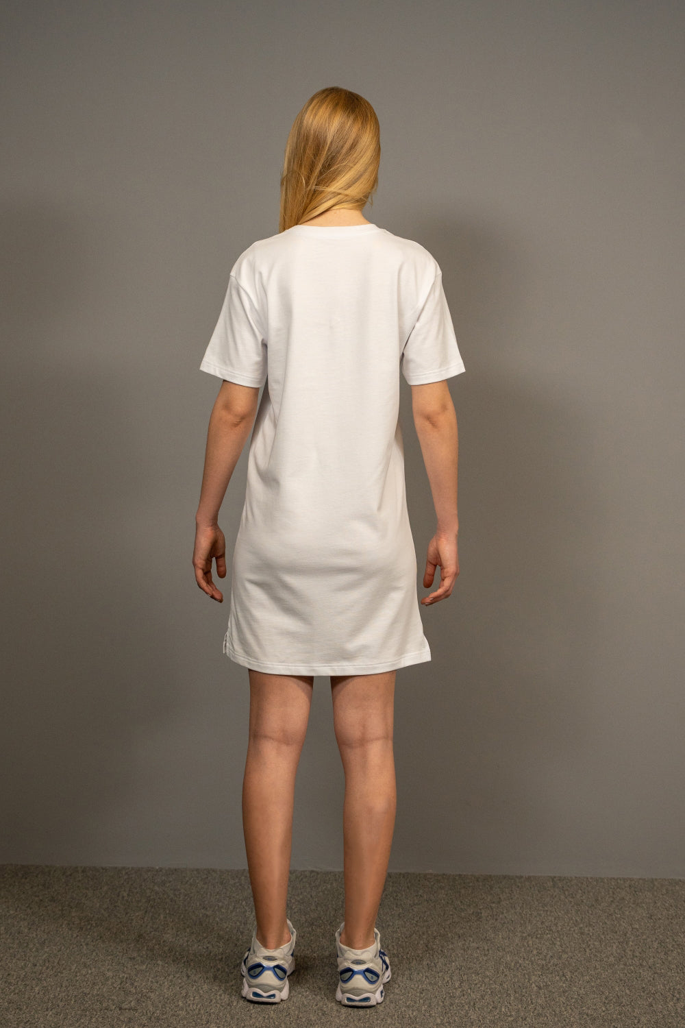 THE women's long white T-shirt - DO WE